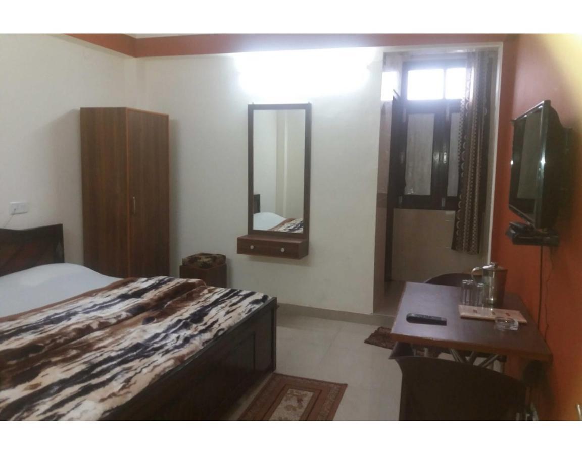 Hotel Rock Stone Mussoorie Ngoại thất bức ảnh